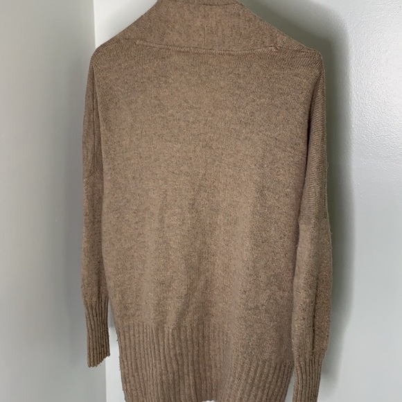 Aritzia Talula Cashmere Women’s Cardigan - Picture 8 of 9